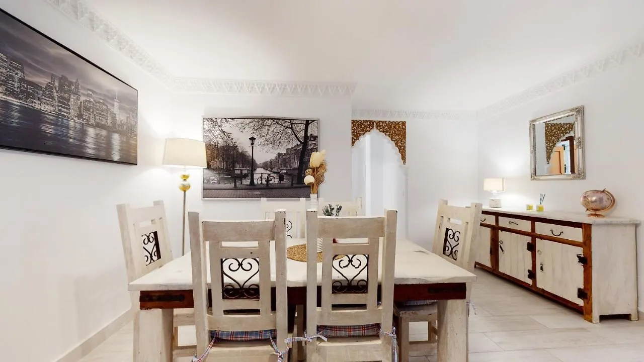 Majestic Villa By The Beach Heated Private Pool & Jacuzzi Benalmádena