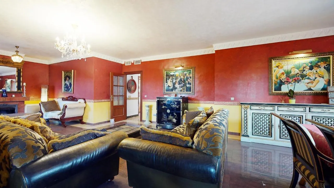 Majestic Villa By The Beach Heated Private Pool & Jacuzzi Benalmádena