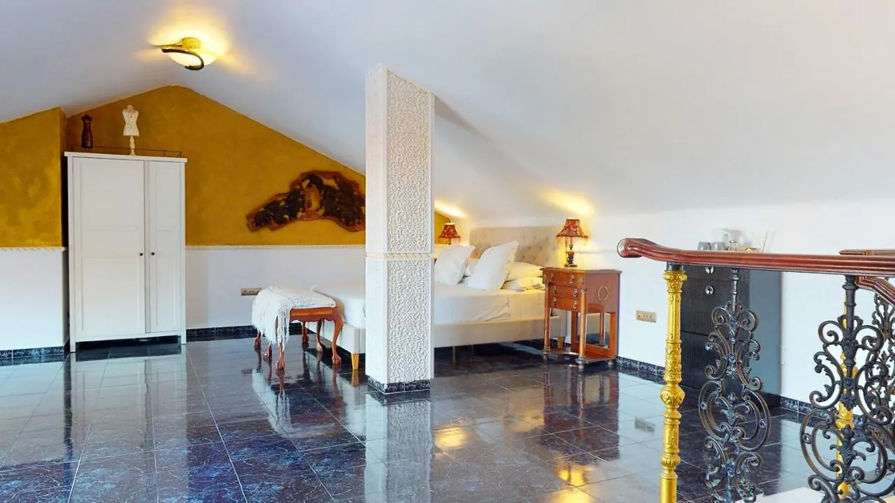 Majestic Villa By The Beach Heated Private Pool & Jacuzzi Benalmádena 0*,  España