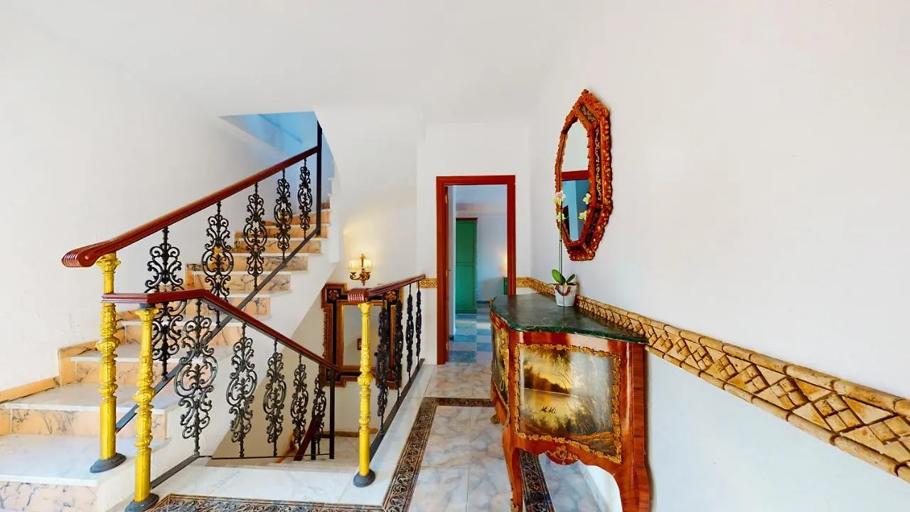 Majestic Villa By The Beach Heated Private Pool & Jacuzzi Benalmádena