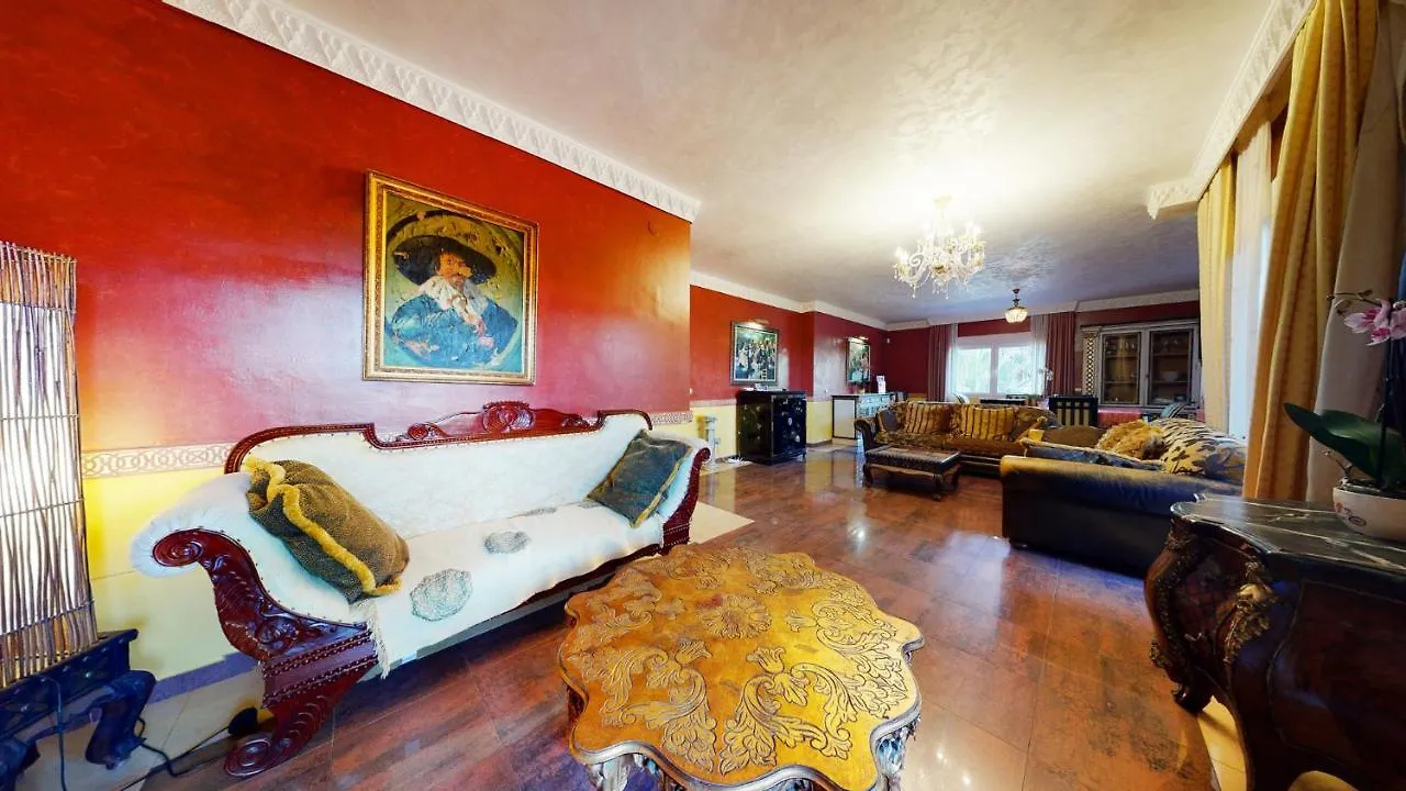 Majestic Villa By The Beach Heated Private Pool & Jacuzzi Benalmádena 0*,  España